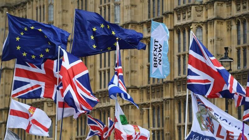 Internacional| Gran Bretaña al borde del abismo por un Brexit que no cierra